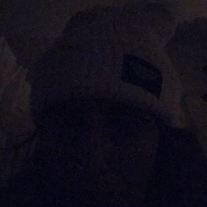 Meet your Posher, Yesenia